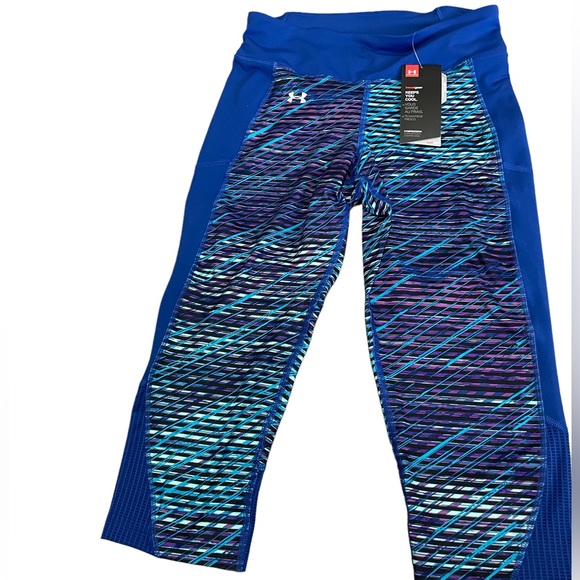 Under Armour Pants - NWT Under Armour capri leggings